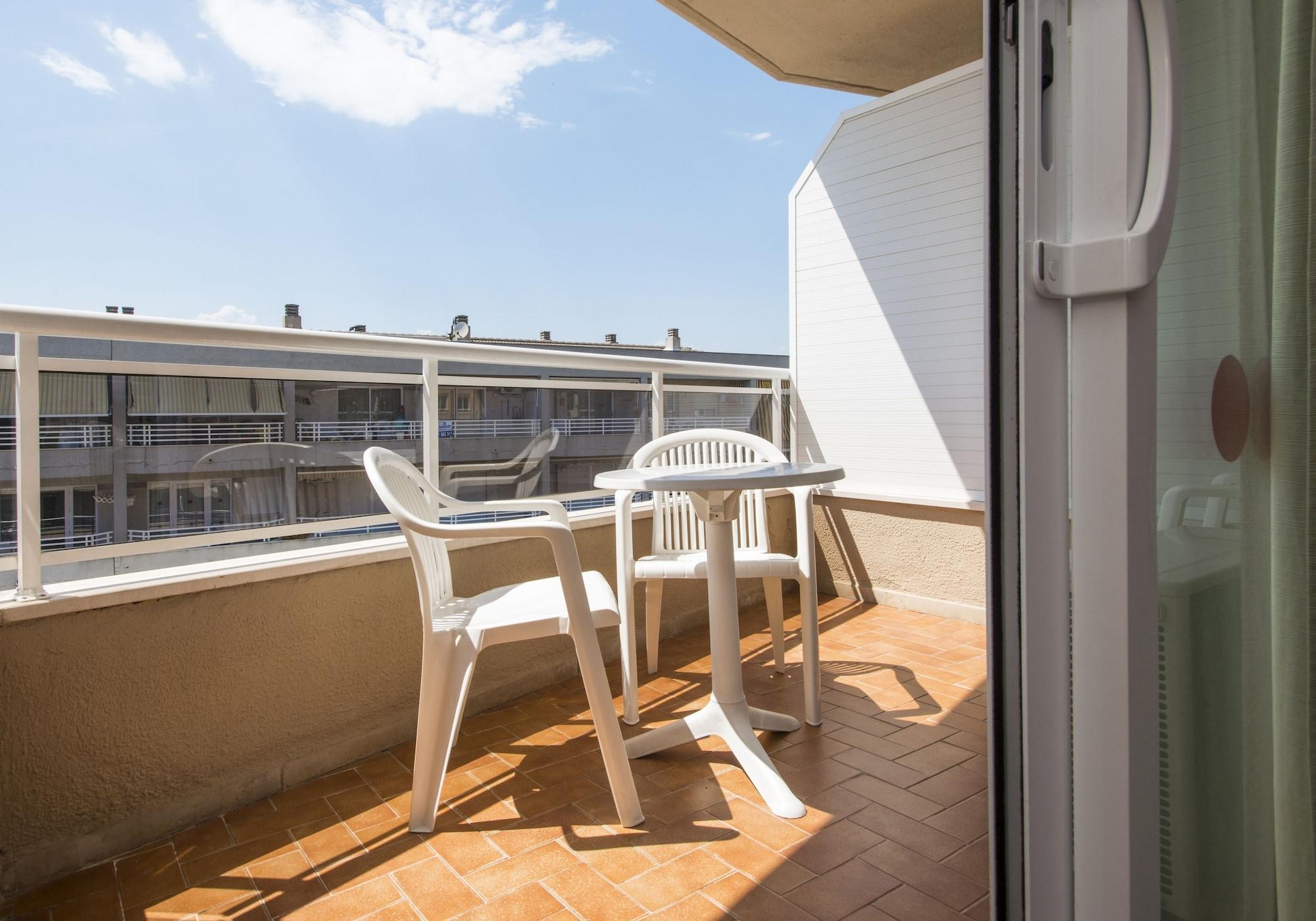 California Apartments Salou Exterior photo