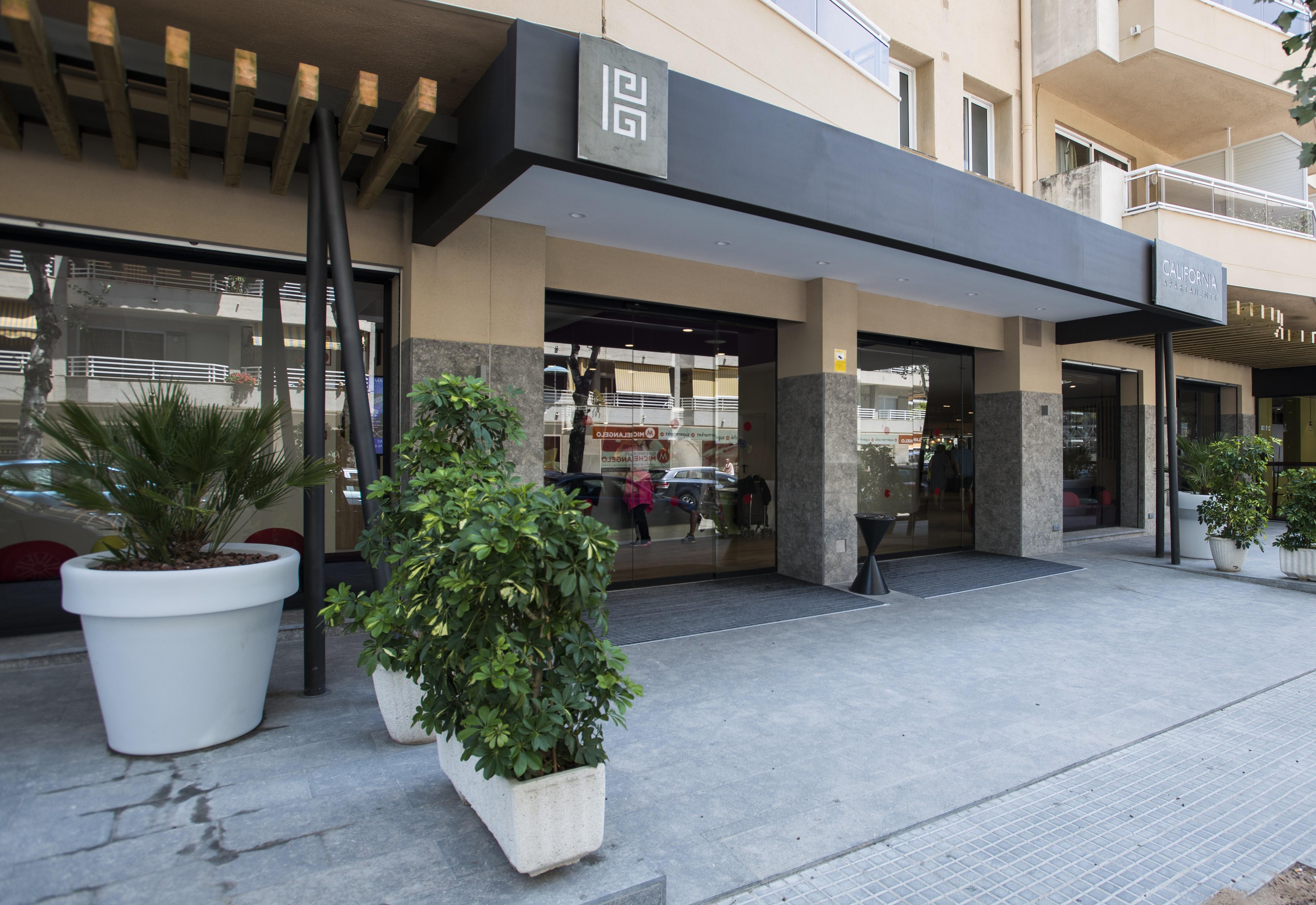 California Apartments Salou Exterior photo
